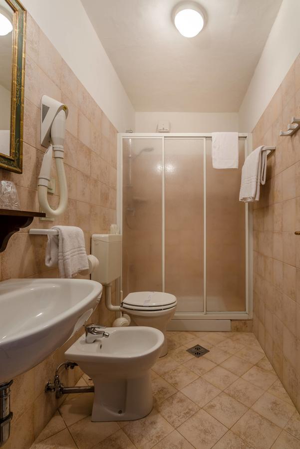 Bed and Breakfast Casa Rezzonico Венеція Екстер'єр фото